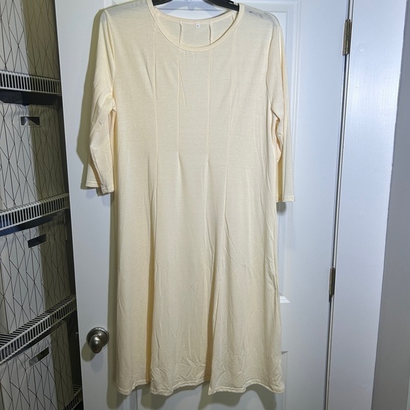 Amazon Dresses & Skirts - Amazon Cream Sheath Dress 3/4 Sleeve Crew Neck